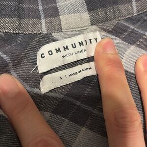 Aritzia Gray Plaid Button Down Shirt
